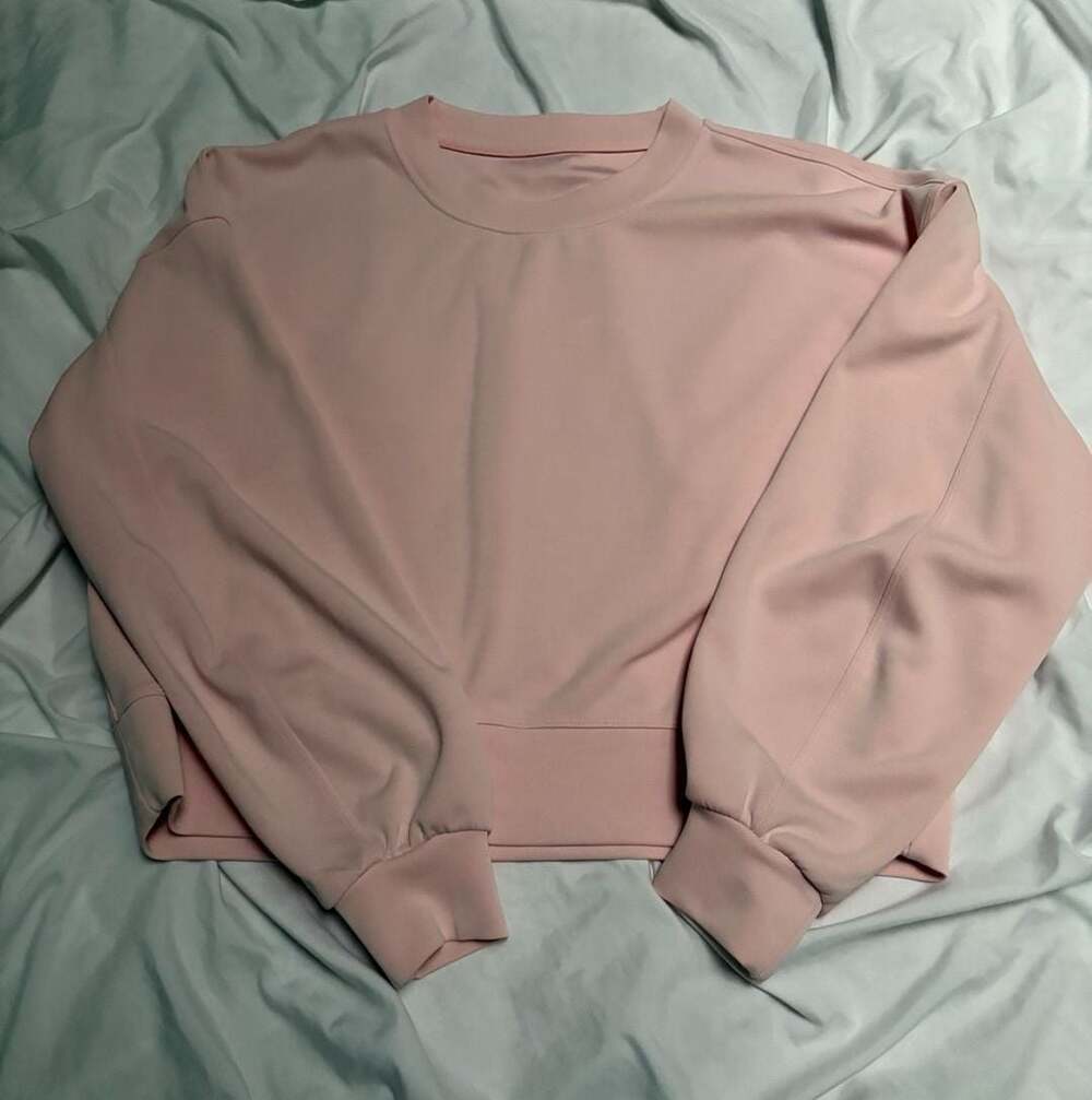 Lululemon Softstreme Perfectly Oversized Cropped Crew Sweatshirt in Pink